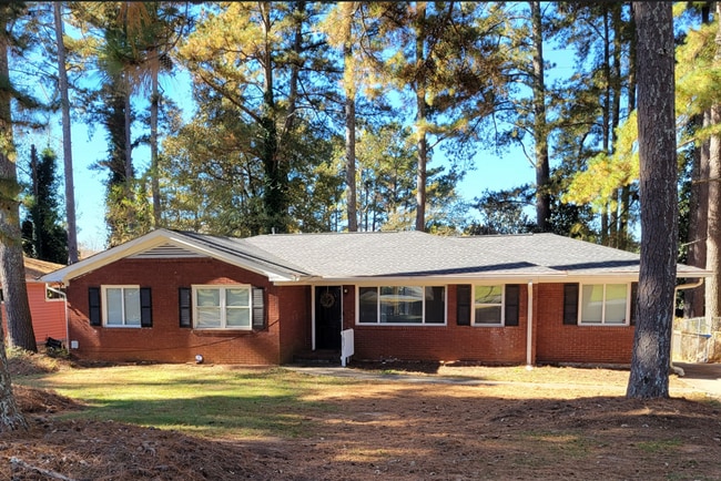 Building Photo - 1831 Shepherd Cir SW