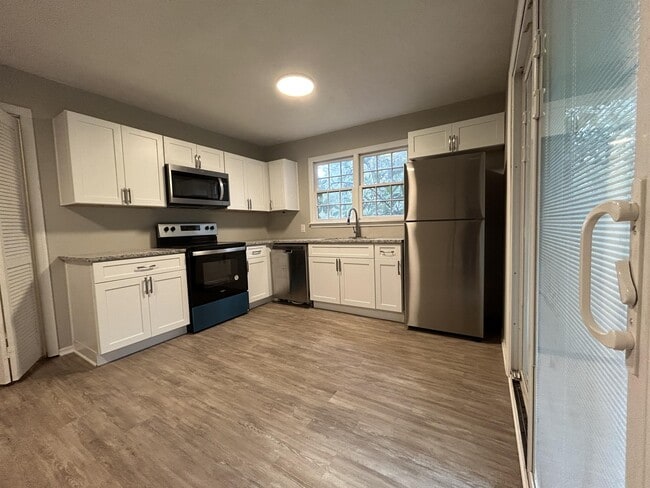 185 Springtree Rd