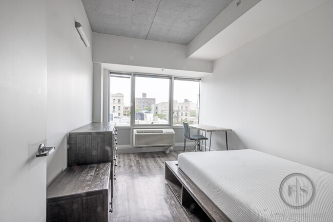 Photo - 2450 Arthur Ave Unit 1