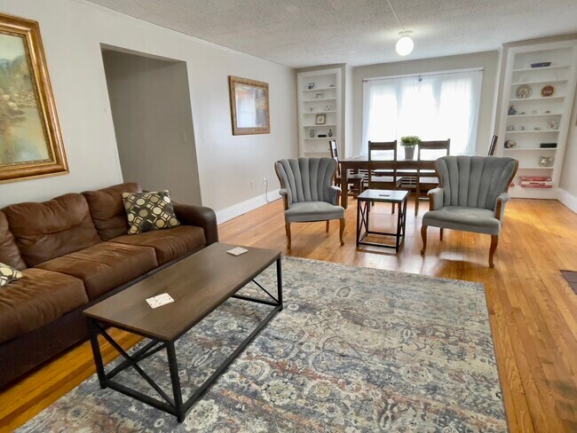 315 Thurston Ave Unidad 1