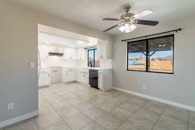 Photo - Beautiful 3/2 Apple Valley Home