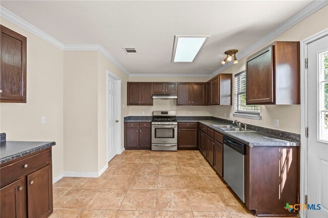 Photo - 2110 Garrison Dr House