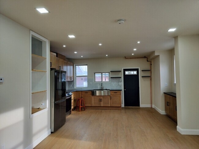 Photo - 32 Newell Ave