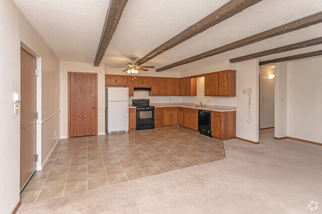 Photo - Hillside Apartments
