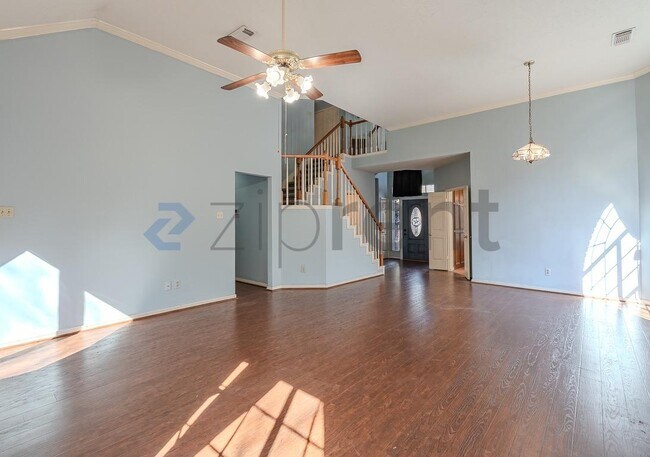 Photo - 16023 Gladebrook Glen Ln
