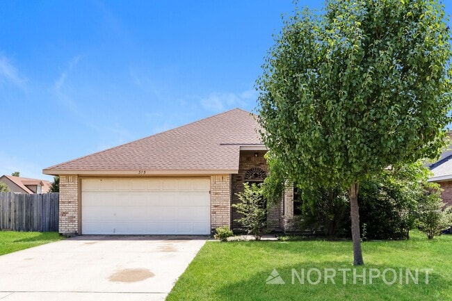 Building Photo - 4BR/2BA | Renovated Single Family Home | 2 car garage | Gated backyard
