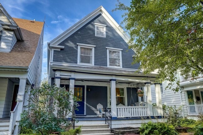 Building Photo - 2114 E Edgewood Ave