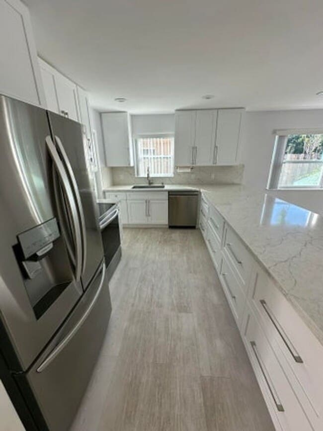 Photo - 3291 SW 4th St