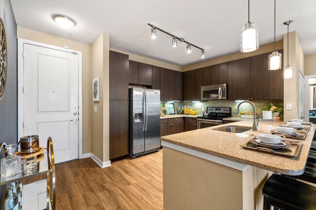 Photo - This One Comes With Perks Unidad TASTC3