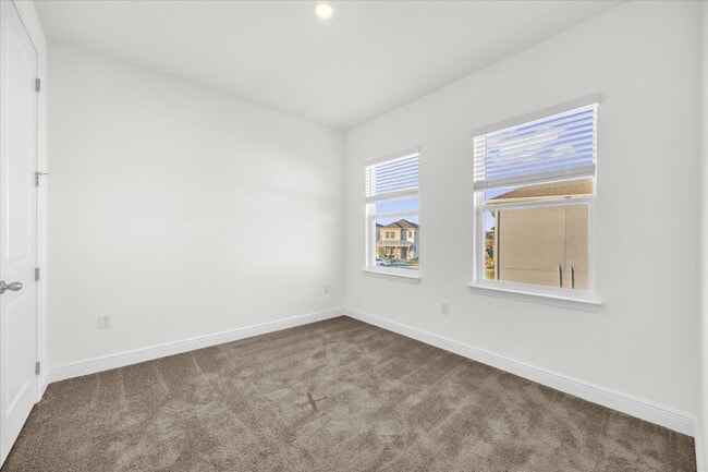 Photo - 10129 SODDY Aly