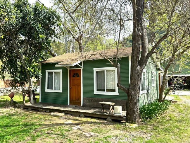 Guest House in Ojai! Country Living! - Guest House in Ojai! Country Living!