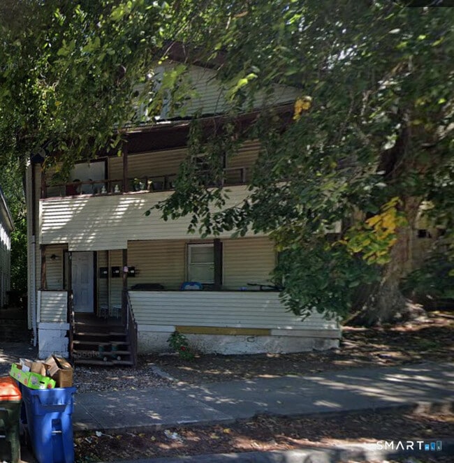 Building Photo - 88 Olive St