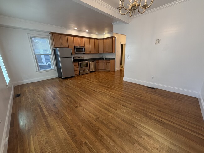 Photo - 157 M St Unit 1