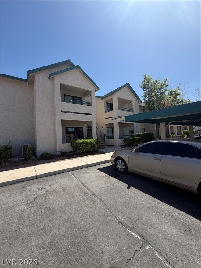 Building Photo - 5271 S Lindell Rd Unit 202