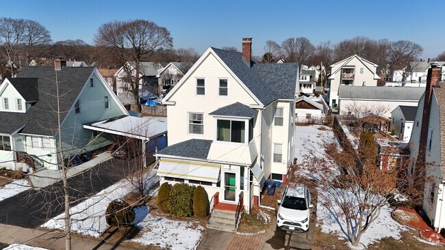 Building Photo - 399 Blohm St Rental