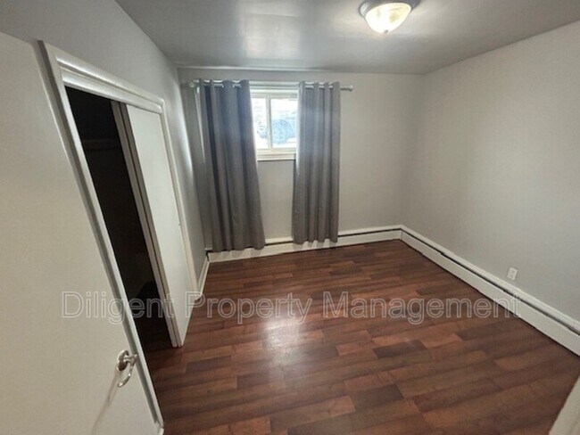 Photo - 164 Westmount St