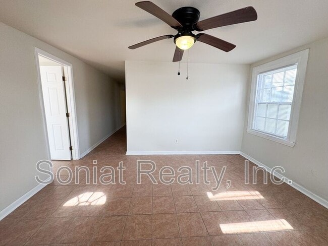 Photo - 1621 Crete St Unit 2