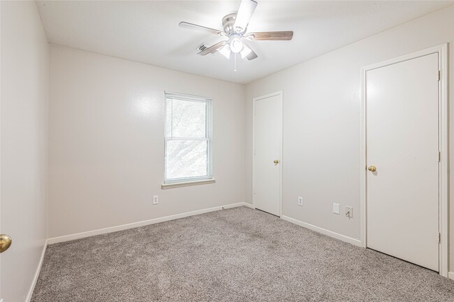 Photo - 22522 Heather Way Ct