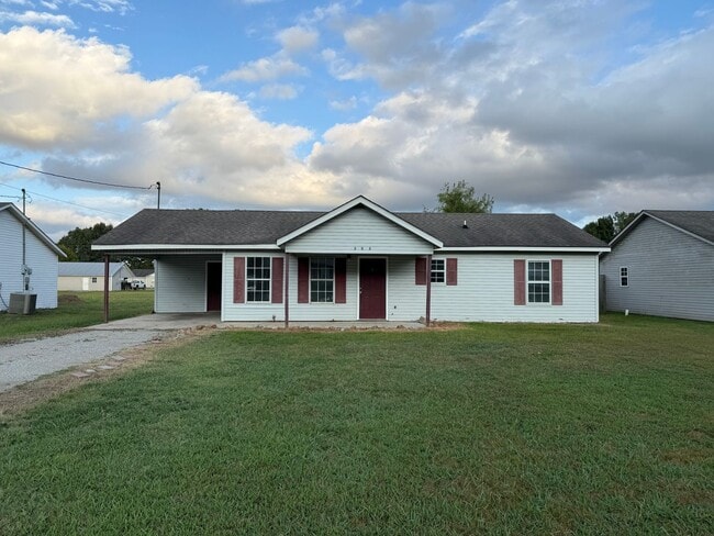 Building Photo - 3 Bedroom/1 Bathroom Home in Paragould AR ...