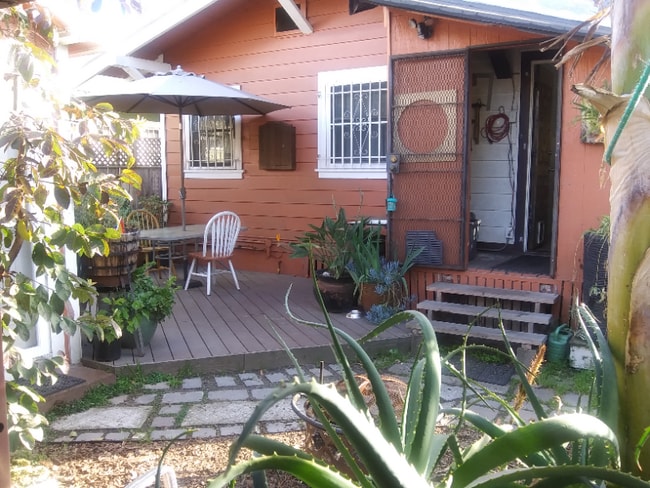 Photo - 4110 E 15th St