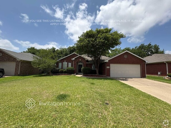 Building Photo - 1501 High Crest Dr Rental