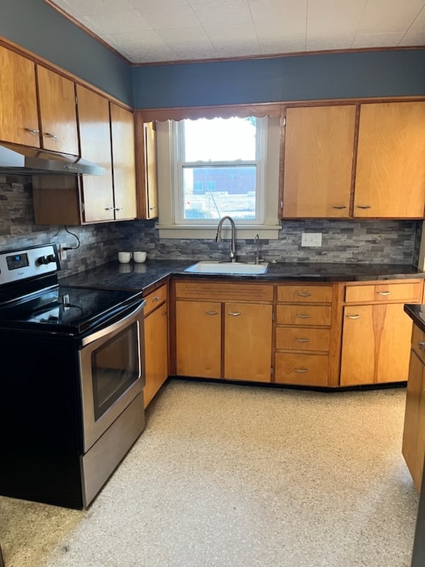 Photo - 410 W 9th St