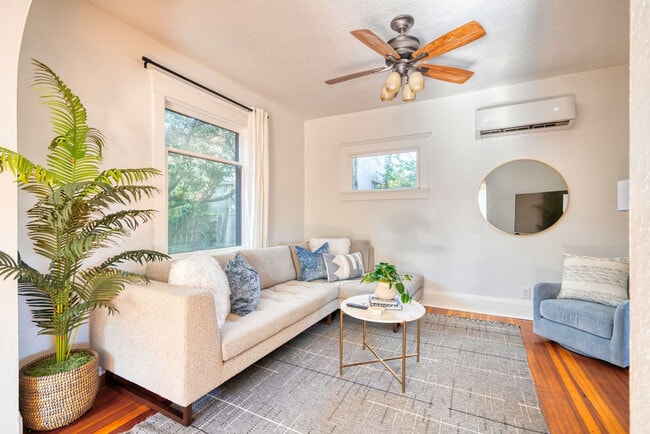 Building Photo - 4500 NE Garfield Ave.