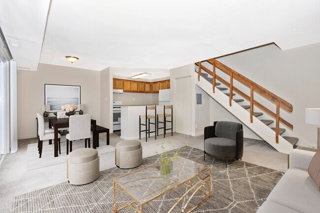 Sala de estar elegante | Apartamentos en alquiler en Forestville, MD | Apartamentos en la Avenida - Avenue Apartments