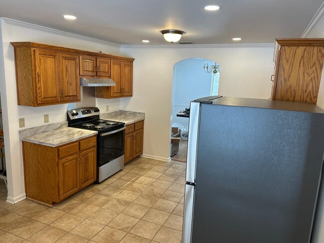 Photo - 591 Blair Rd