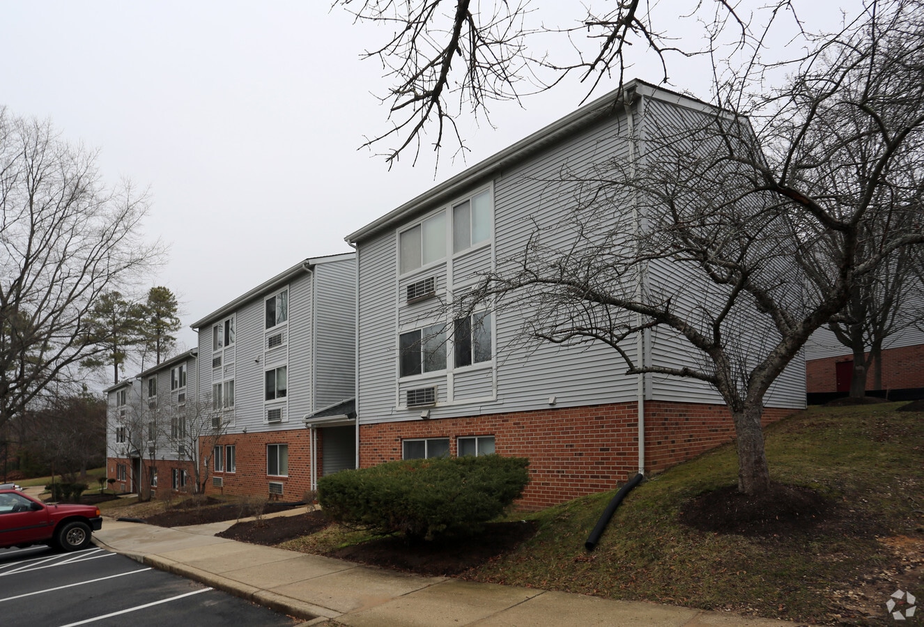 Breton Bay Gardens - Breton Bay Gardens Apartments