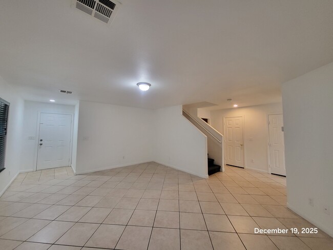 Photo - 9965 Mardagen St