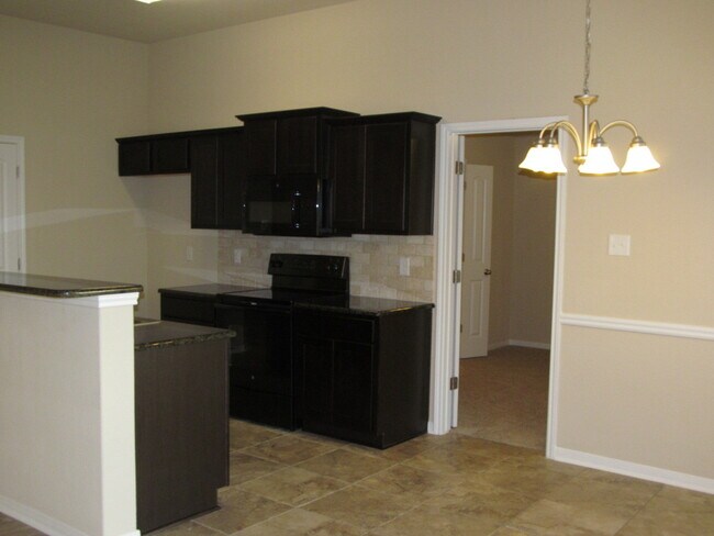 Photo - 4 BEDROOM, BISD