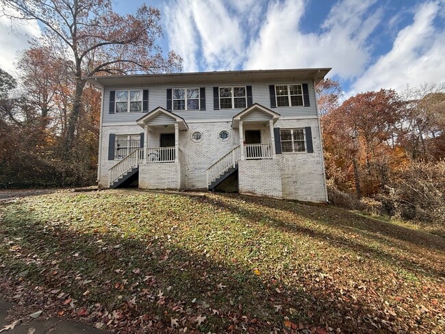 Building Photo - 2468 Spring St NW