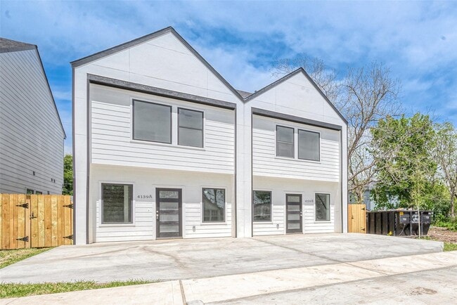Building Photo - 4135 Mallow St
