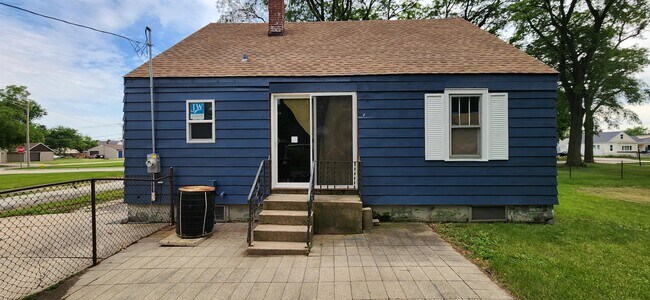 Photo - 532 Anna Ave