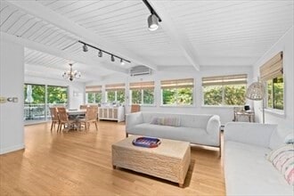 33 Nemasket Rd