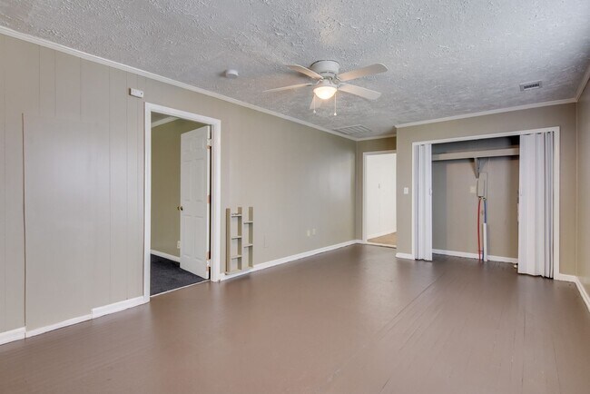 Photo - 1962 Lionel St Unidad A