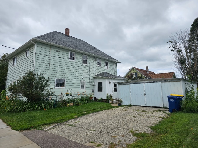 Photo - 324 E Parkinson St Unit B