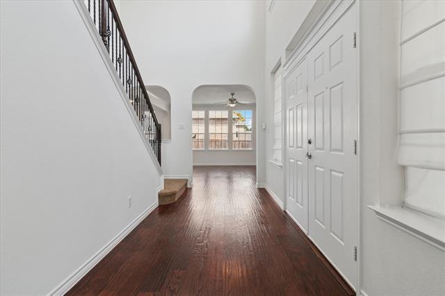 Photo - 2005 Testament Trail