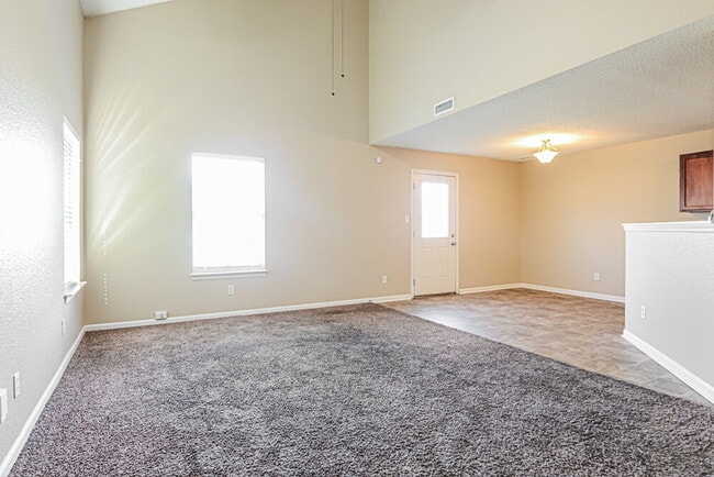 Photo - 1240 Cutler Ln