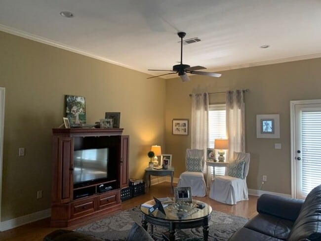 Photo - Beautiful 3/2 Home in Farmington Station Available For Rent!