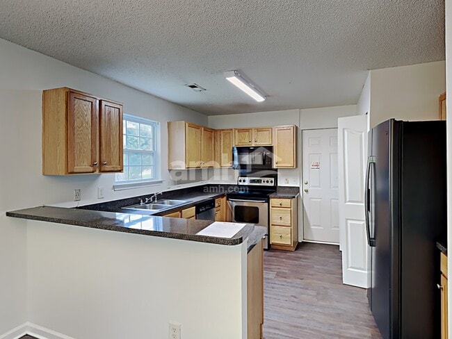 Photo - 7316 Aragorn Ln