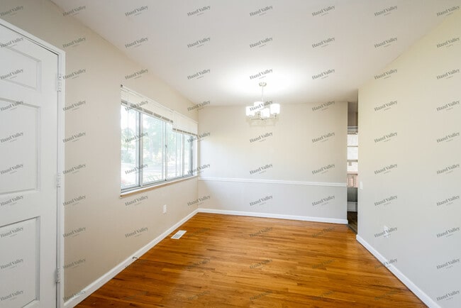 Photo - 1405 Arlington Dr