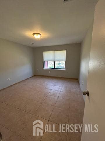 Photo - 212 N Oaks Blvd