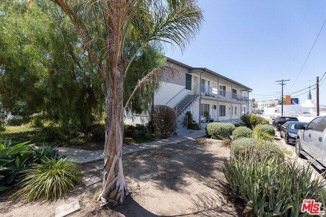 Photo - 4119 Marlton Ave