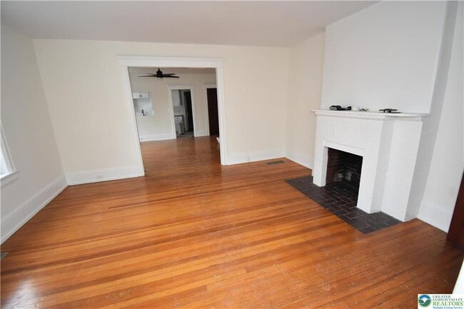 Photo - 310 March St Unit 1