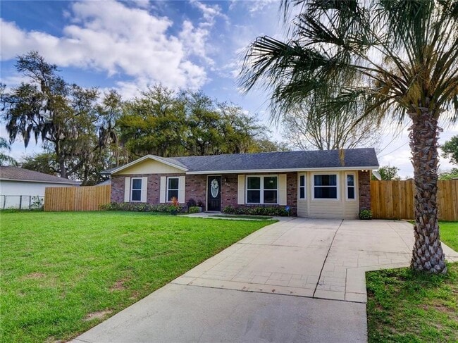 Photo - 351 Monarco Ave