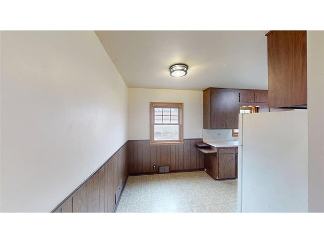 Photo - 2849 Jersey Ave S