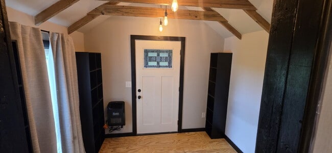 Photo - Cute 2 bedroom/ 1.5 bath single family home for rent in a quiet country setting but minutes from ...