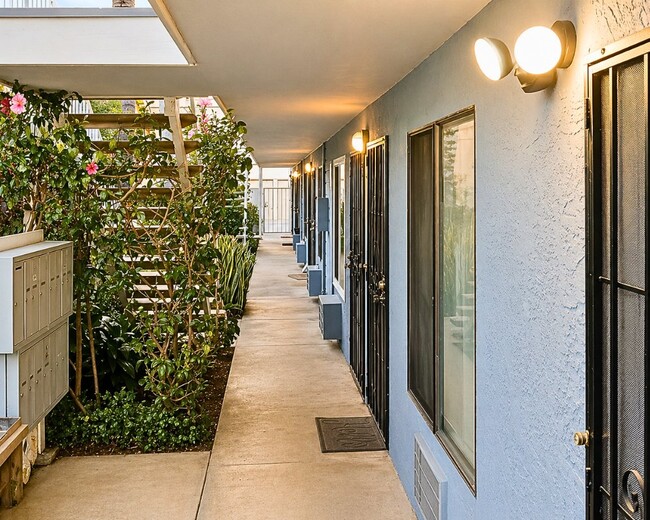 Photo - 4218 46th St Unidad 8